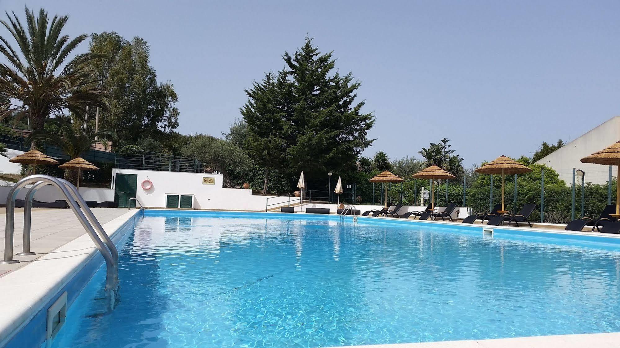 Calanica Resort Чефалу Екстериор снимка